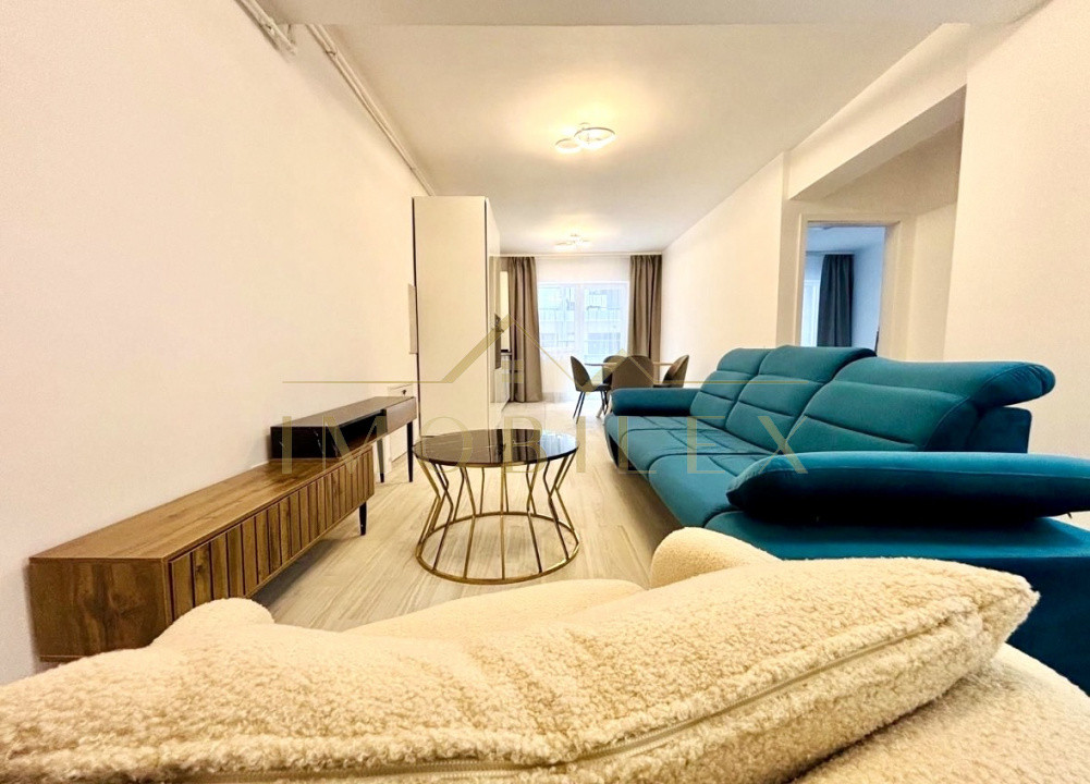 Apartament de vanzare, 2 camere, spatios, modern, zona Terra