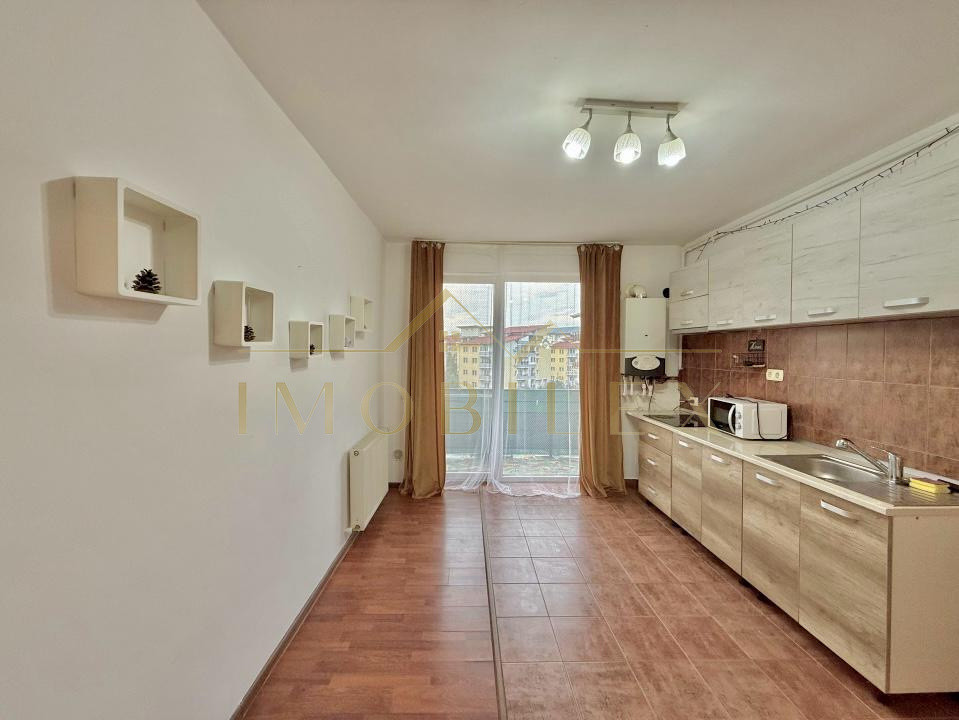 Apartament spatios 59 mp, 2 camere, zona Florilor