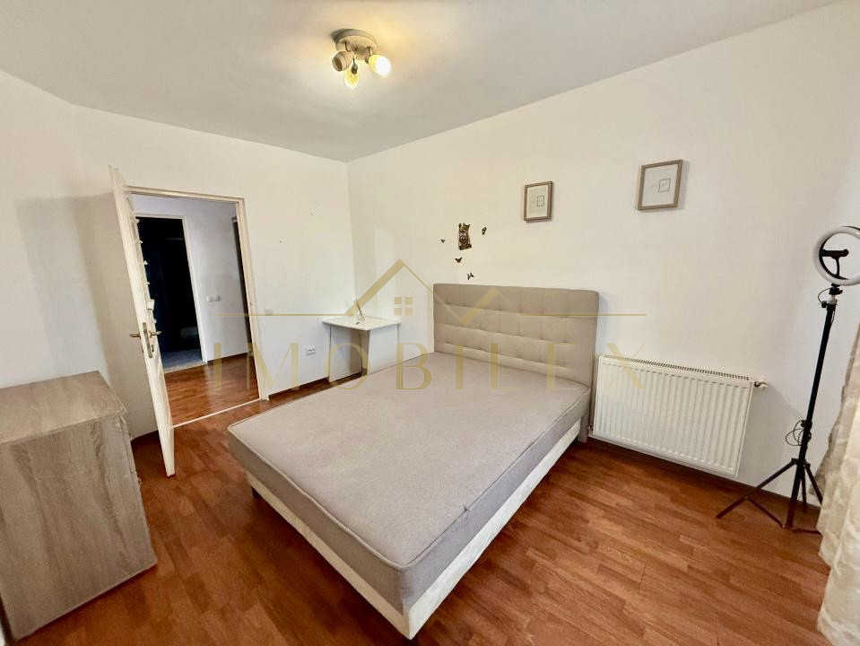 Apartament spatios 59 mp, 2 camere, zona Florilor