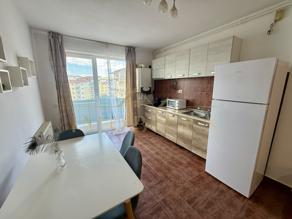 Apartament spatios 59 mp, 2 camere, zona Florilor