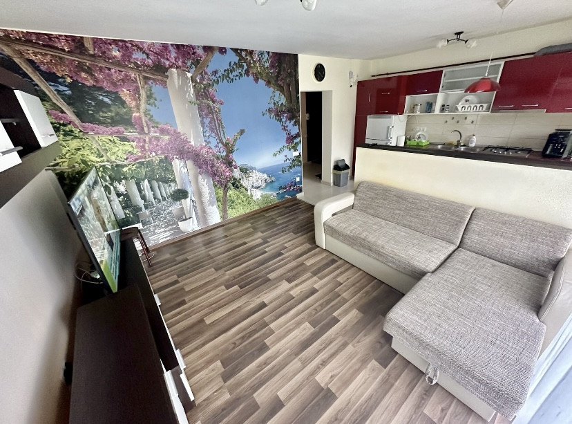 Apartament 2 camere de inchiriat, parcare, zona Porii/Eroilor