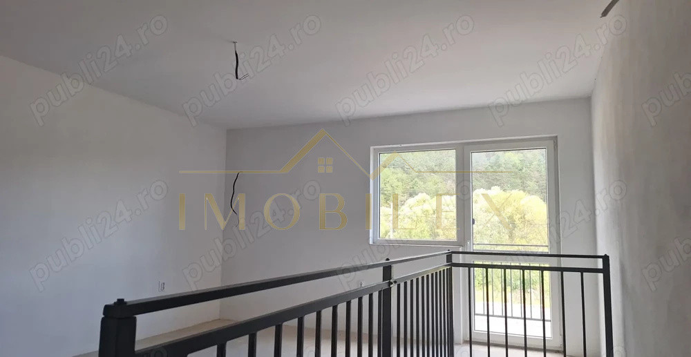 Hala cu birouri ptr inchiriat Luna de Sus