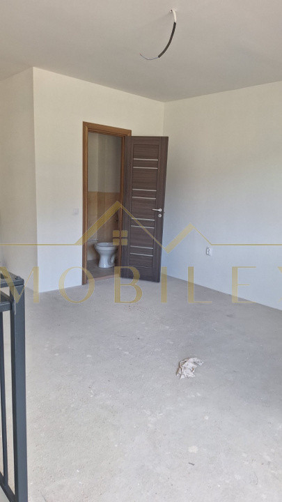 Hala cu birouri ptr inchiriat Luna de Sus