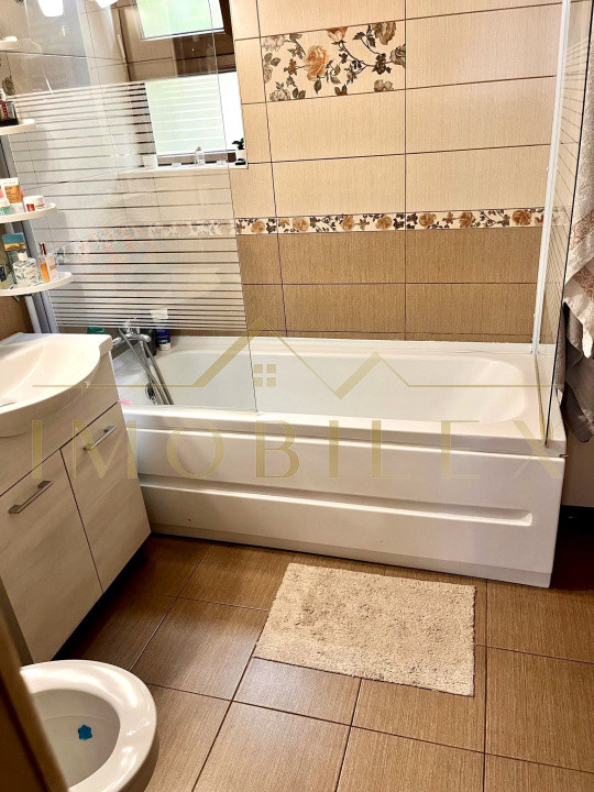 Apartament de inchiriat, 2 camere, decomandate, zona Dambul Rotund