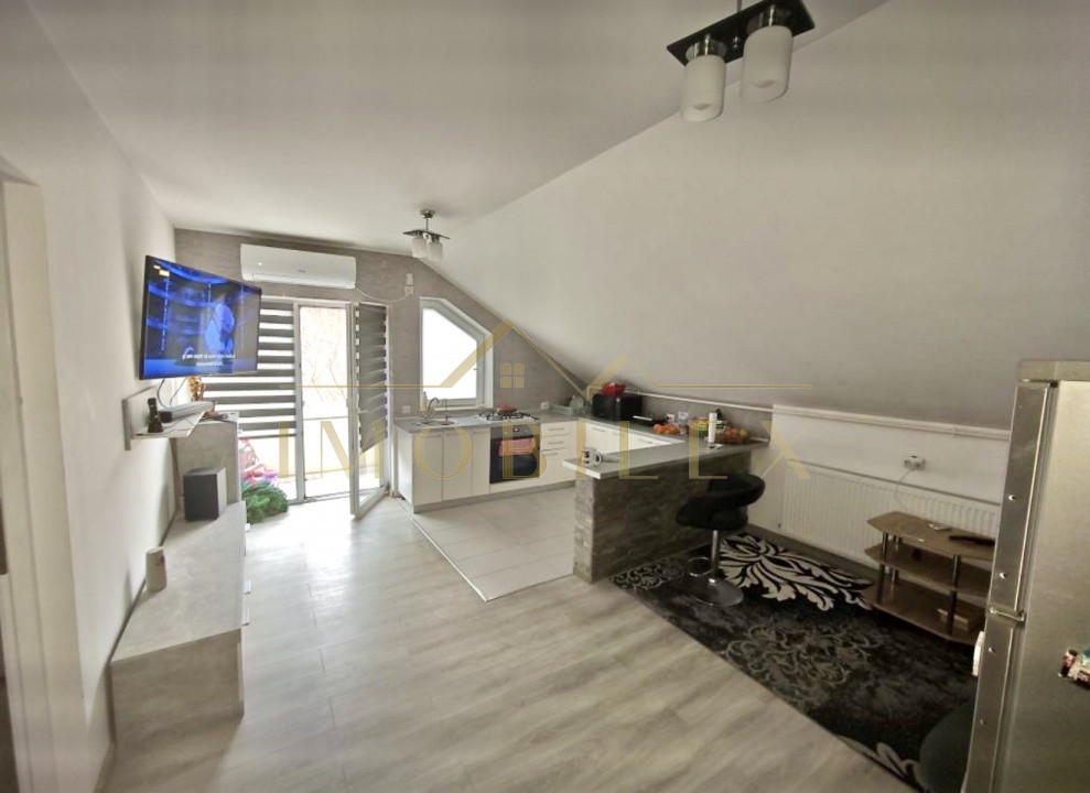 Apartament modern 2 camere, mobilat, zona Cetății 