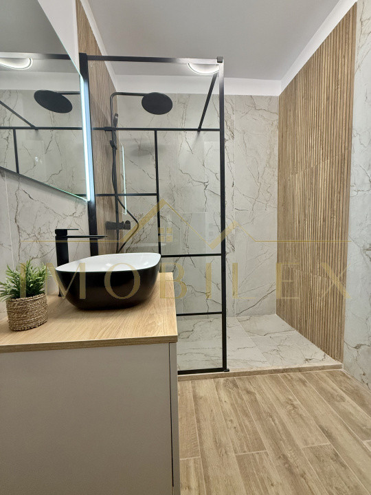 Apartament 2 camere, mobilat LUX, ansamblu nou, zona Eroilor