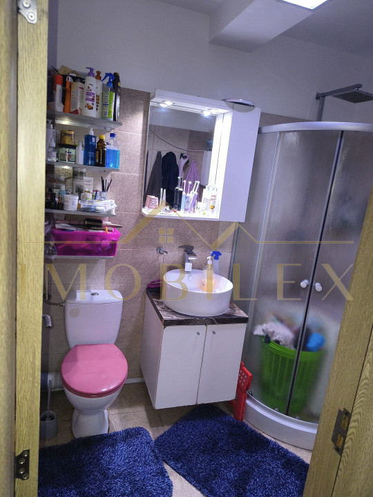 Apartament 2 camere, mobilat, zona Cetății