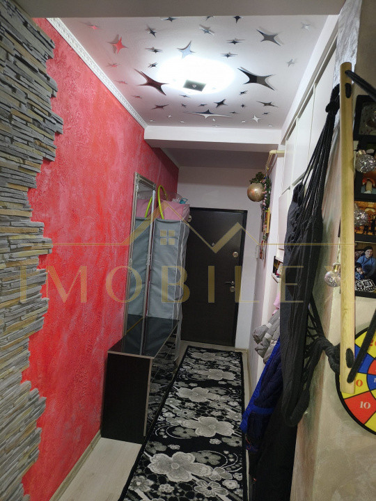 Apartament 2 camere, mobilat, zona Cetății