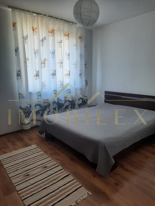 Apartament 2 camere, mobilat, zona Cetății