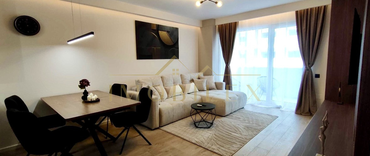 Apartament, 2 camere, LUX, ansamblu nou, blocurile albe, zona Eroilor