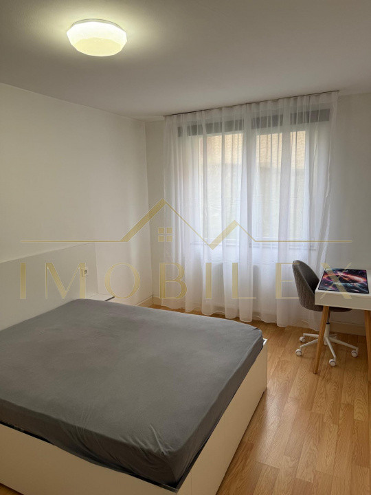 Apartament 2 camere, mobilat, parcare, zona Teilor