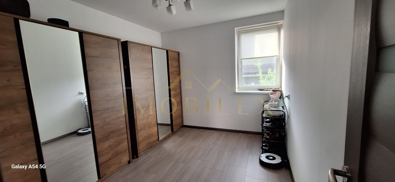 Casă individuală ,teren 2500mp Dambul Rotund