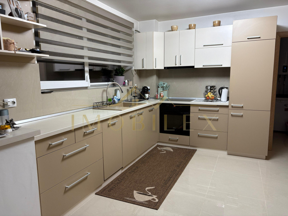 Casă individuală ,teren 2500mp Dambul Rotund