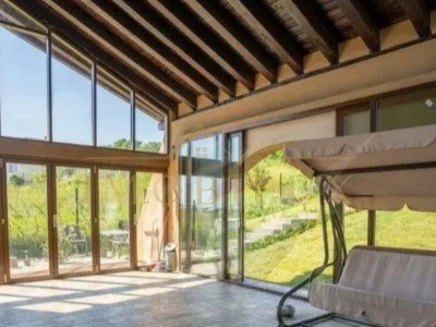 Casă individuală ,teren 2500mp Dambul Rotund
