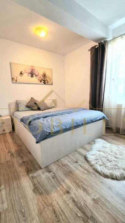 Apartament 3 camere, 65 mp, zona Cetății