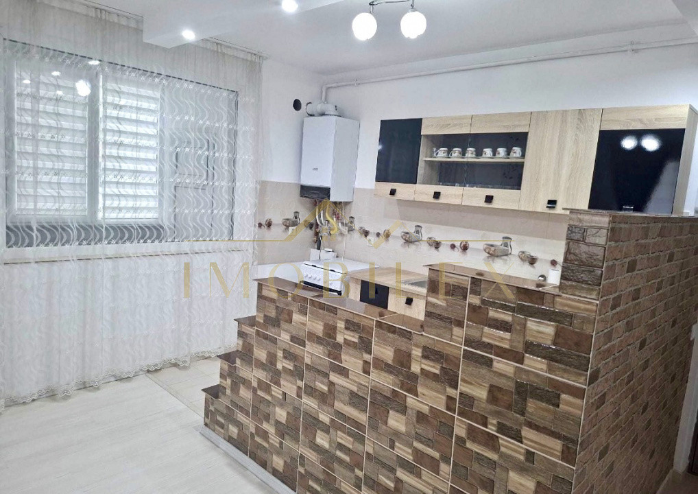 Apartament 2 camere, parcare, zona Porii