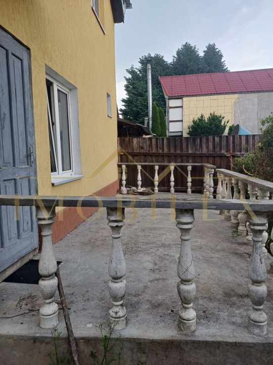 Casa individuala ideala pentru 2 familii sau investitie