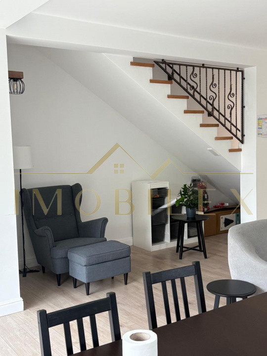 Apartament de inchiriat/etajul unei vile