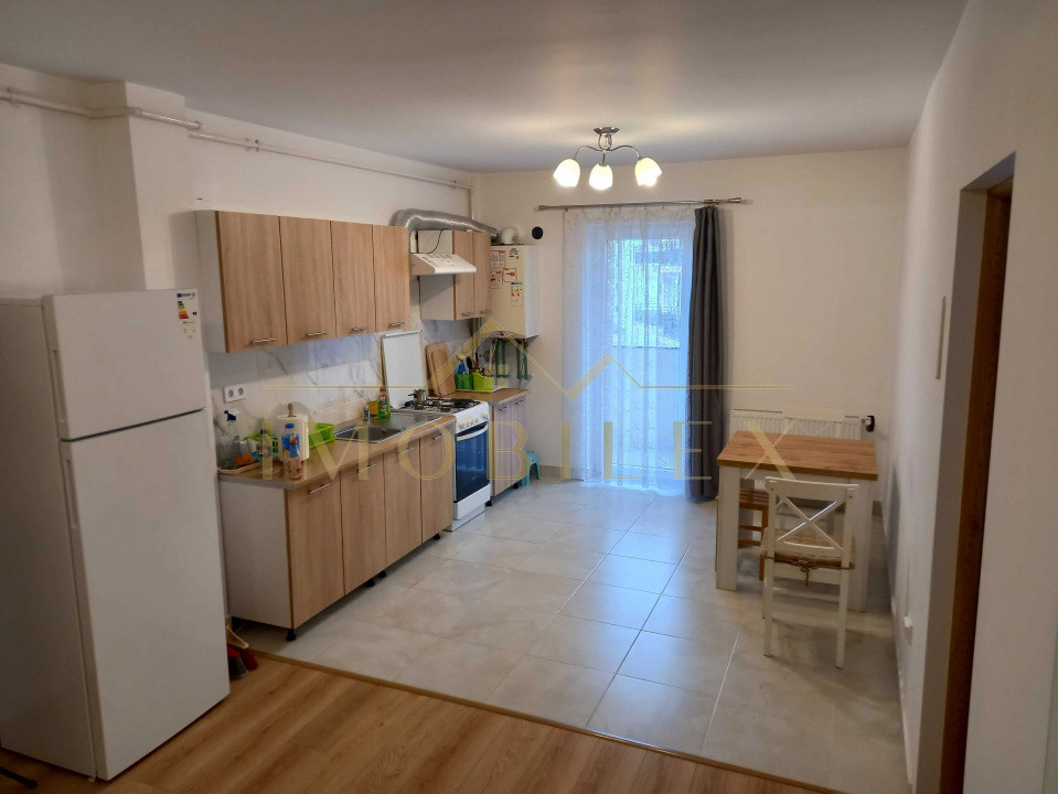 Apartament 2 camere, mobilat, zona Florilor