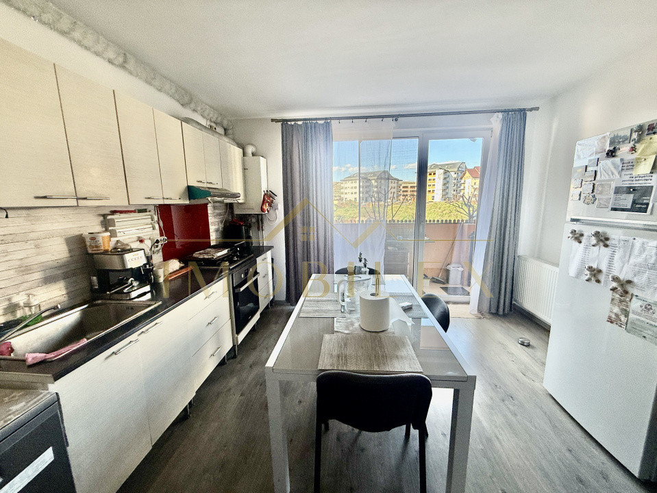 Apartament 2 dormitoare , acces grădină, zona Porii 