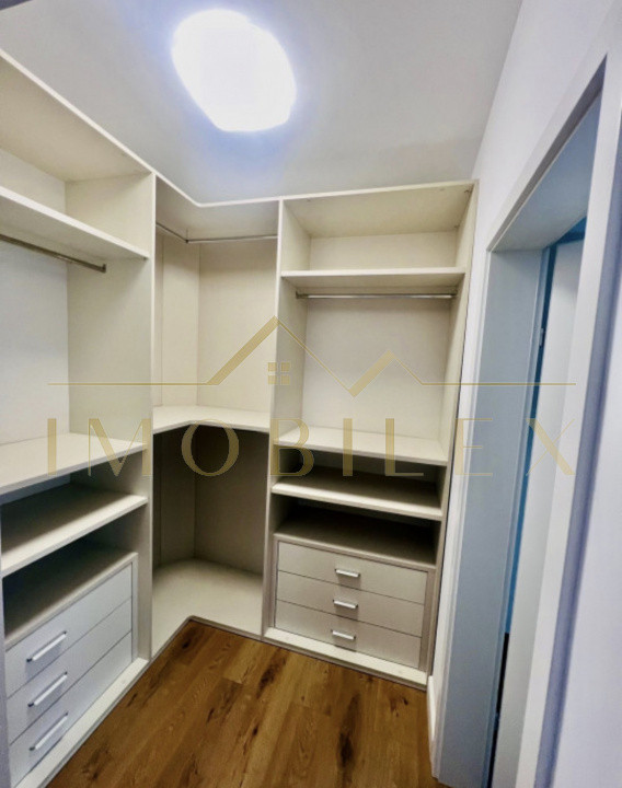 Casa tip duplex 4 camere, 3 băi, lux, zona Bună Ziua