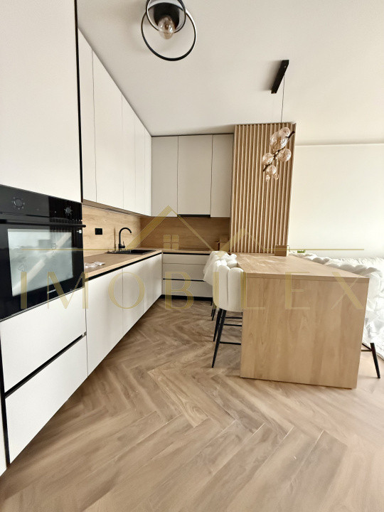 Apartament 2 camere, mobilat nou, ansamblu nou, zona Eroilor