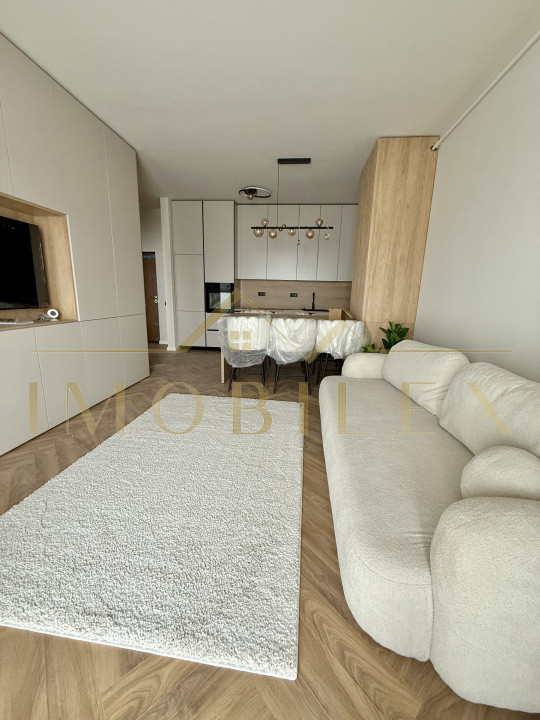 Apartament 2 camere, mobilat nou, ansamblu nou, zona Eroilor