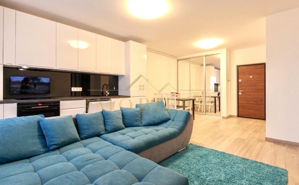 Apartament spatios, 2 camere, modern, parcare, zona Vivo/Bmw