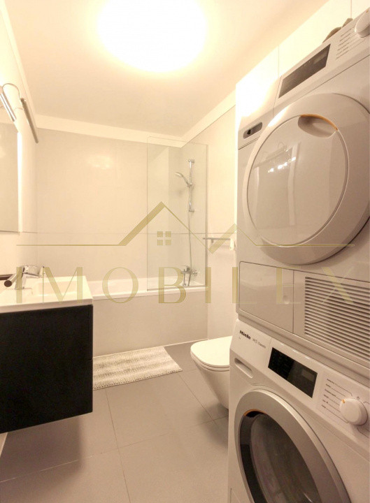 Apartament spatios, 2 camere, modern, parcare, zona Vivo/Bmw