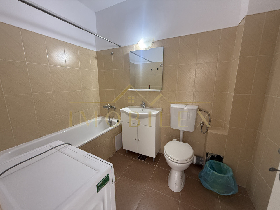 Apartament 1 cameră decomandat, zona Florilor