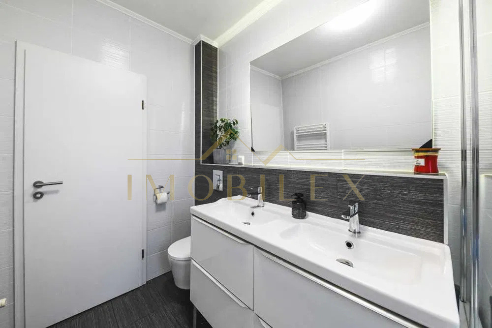 Apartament 2 camere, modern,  zona Teilor 