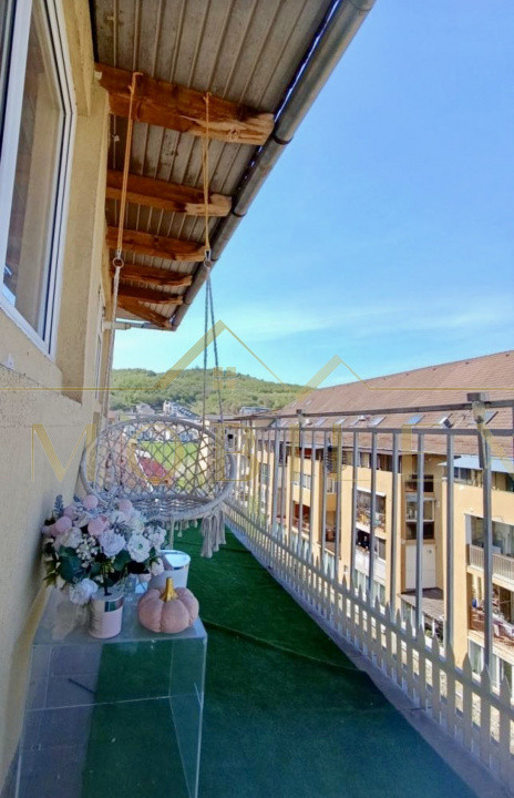 Apartament spatios 68 mp 2 camere, zona Porii