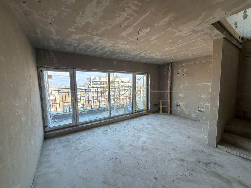 Penthouse cu 2 camere , zona Sopor