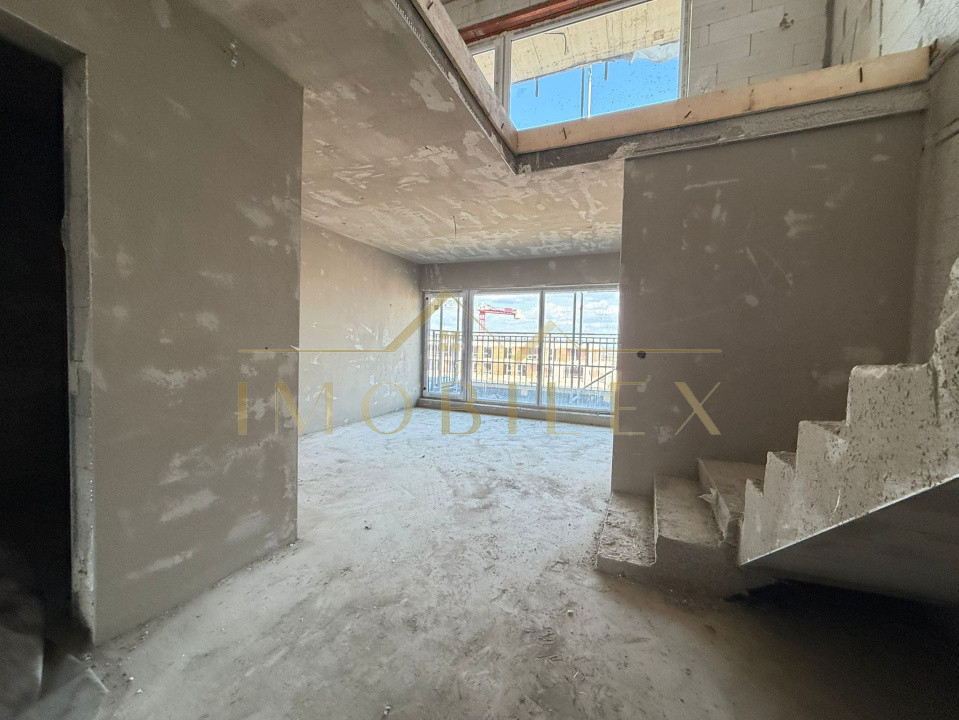 Penthouse cu 2 camere , zona Sopor