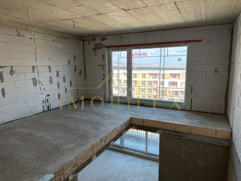 Penthouse cu 2 camere , zona Sopor