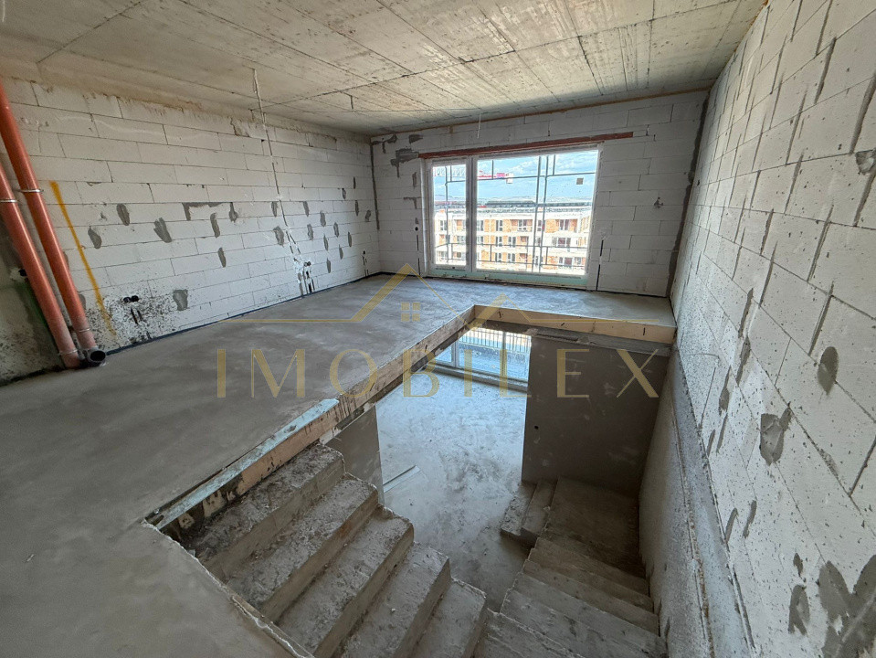 Penthouse cu 2 camere , zona Sopor