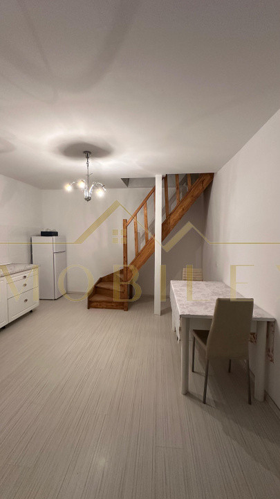 Duplex renovat ,teren 80 mp  