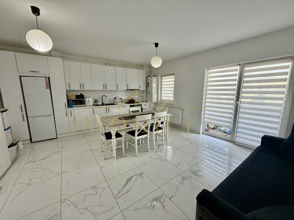 Apartament spațios modern, 2 camere, de închiriat, garaj, Sesul de Sus