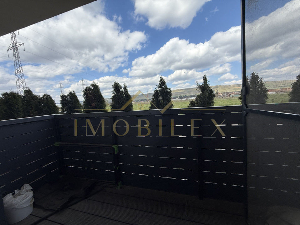 Apartament spațios modern, 2 camere, de închiriat, garaj, Sesul de Sus