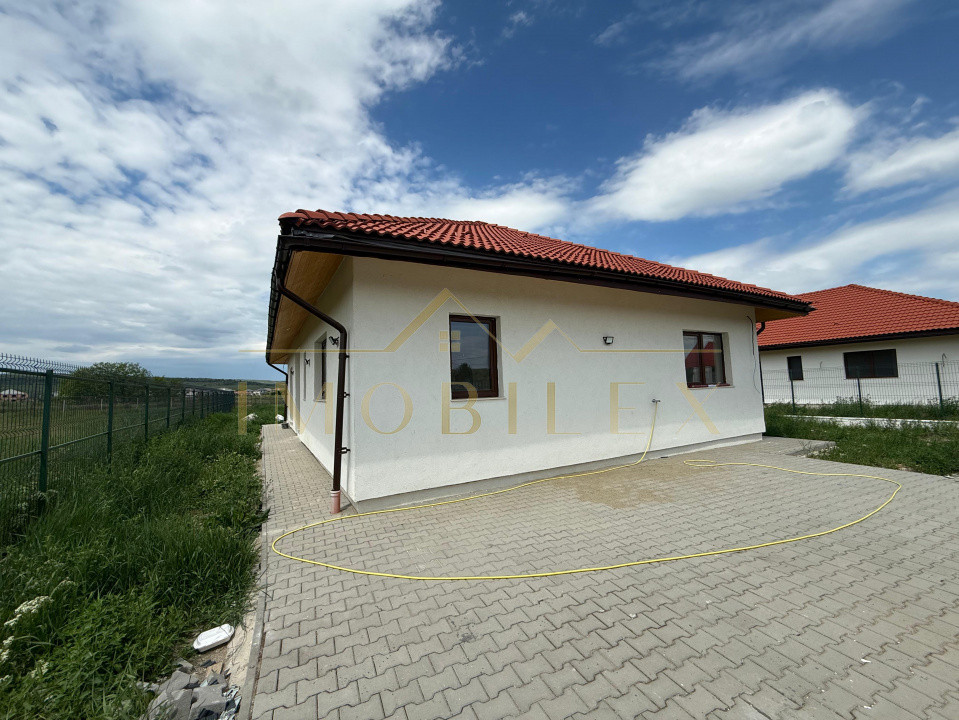Casa individuala pe un nivel,teren 750 mp Jucu