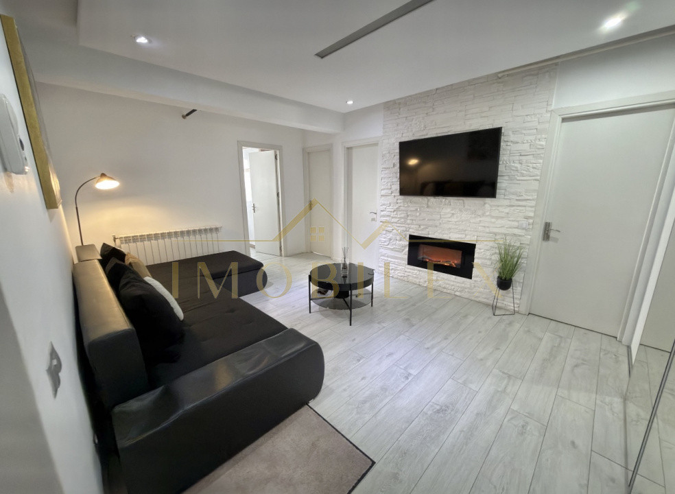 Apartament 3 camere decomandate, parcare, zona Subcetate/ Poligon 