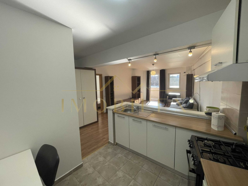 Apartament 2 camere, semicentral, zona Platinia