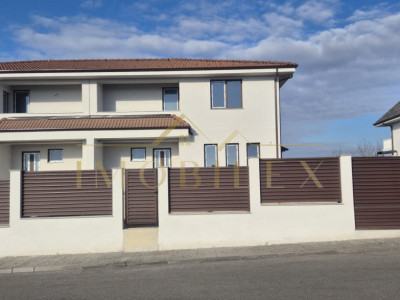 Duplex de vanzare  in Dezmir ,120 mp utili