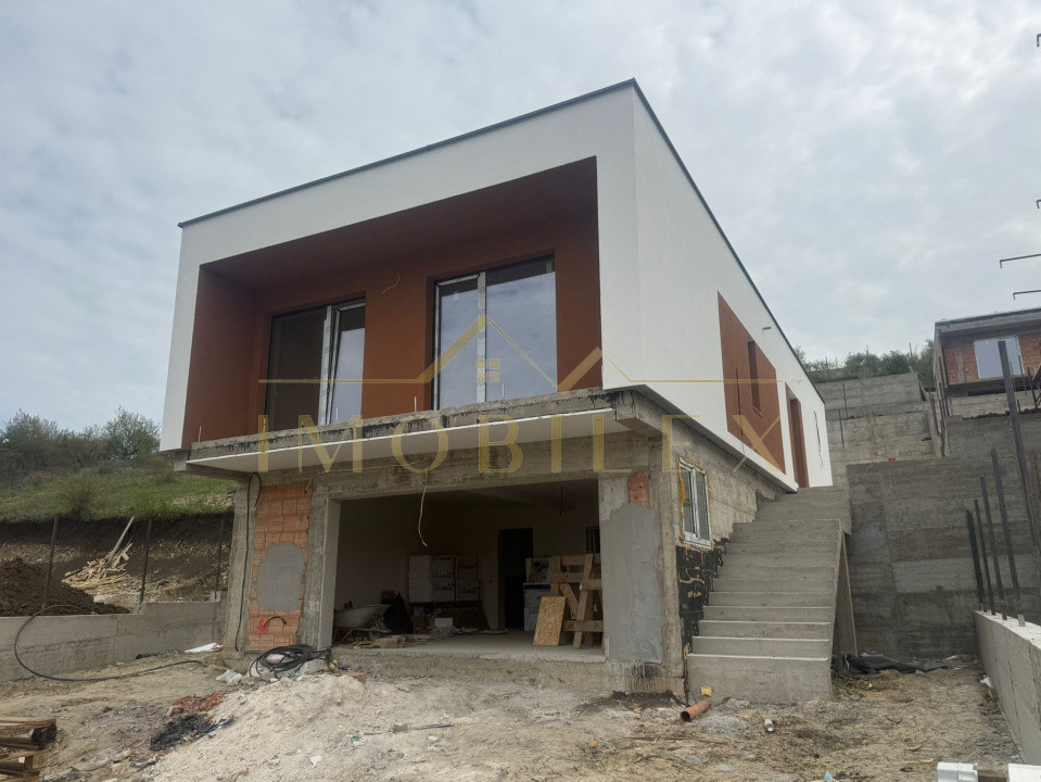 Casa individuala in Dezmir cu panorama