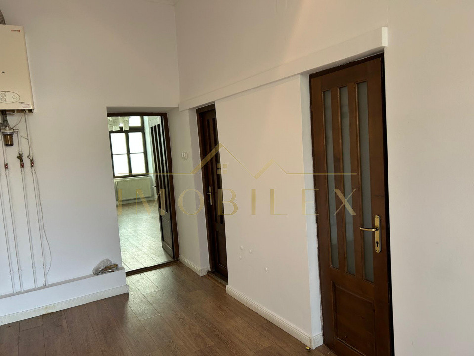 OPORTUNITATE INVESTITIE apartament zona centrala