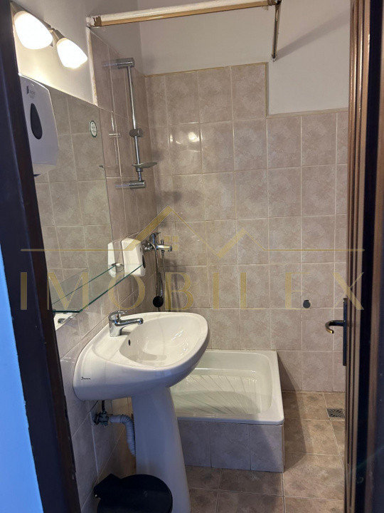 OPORTUNITATE INVESTITIE apartament zona centrala