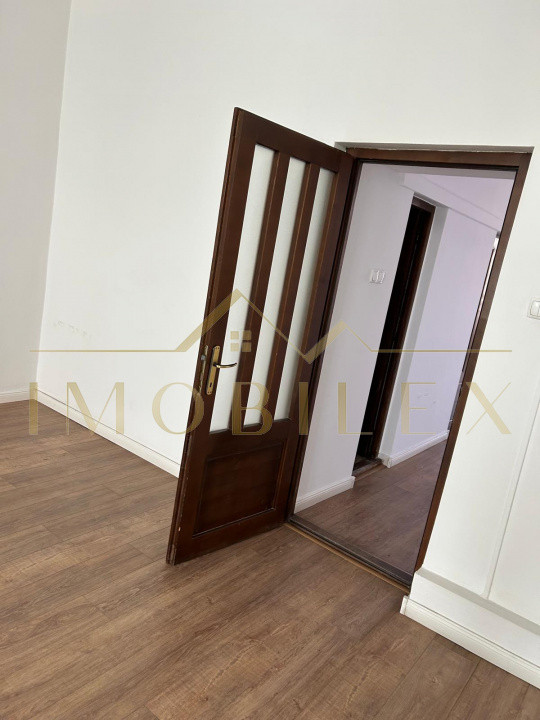 OPORTUNITATE INVESTITIE apartament zona centrala