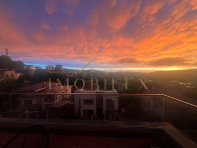 PENTHOUSE DE LUX 230 mp in Gruia ,panoramă deosebita