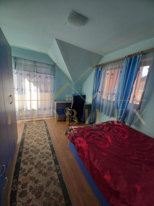 Casă individuală 5 camere, 200mp, terasa, zona Florilor