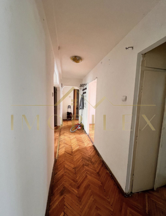 Apartament spațios 4 camere 80mp, zona Manastur Cluj